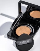 Catrice Invisible Cover Cushion Foundation matující make-up v houbičce SPF 30 odstín 029W 10 g