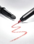 Catrice Jewel Glide Effect Eye Pencil voděodolná tužka na oči pro třpytivý lesk odstín 050 Ruby Crystals 1.5 g