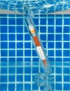 Catrice POOLSIDE OF LIFE olej na rty s chladivým účinkem odstín C02 Summer Kiss 3 ml