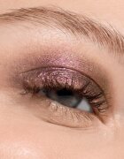 Catrice Prismatic Shift Eyeshadow oční stíny s multichromatickým efektem odstín 020 Berry Blaze 1 g