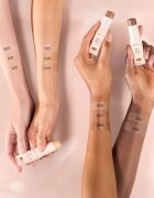 Catrice Soft Glam Filter Stick make-up v tyčince odstín 040 Medium - Tan 9 g