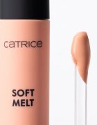Catrice Soft Melt Liquid To Powder tekuté oční stíny s matným efektem odstín 020 Peach Fuzz 3.4 ml