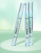 Catrice Space Glam tekuté oční stíny odstín 010 Milky Way 2 ml
