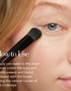 Chantecaille Blend and Conceal Brush štětec na korektor 1 ks