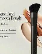 Chantecaille Blend and Smooth Brush střední štětec na tekuté krémové a pudrové produkty 1 ml