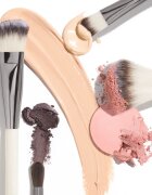 Chantecaille Cheek Brush štětec na tvářenku 1 ks