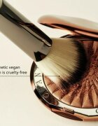 Chantecaille Sculpt Contour Brush konturovací štětec 1 ks