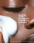 Clarins Cleansing Gentle Renewing Cleansing Mousse jemná čisticí pěna pro všechny typy pleti 150 ml