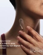 Clarins Extra-Firming Neck & Décolleté Anti-Aging Cream vyhlazující krém na krk a dekolt 75 ml