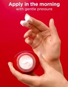 Clarins Super Restorative Day Cream denní krém pro suchou až velmi suchou pleť 50 ml