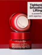Clarins Super Restorative Day Cream SPF 15 omlazující denní krém SPF 15 50 ml