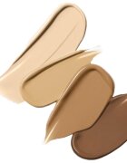 Clinique Even Better™ All Over Primer + Color Corrector krycí korektor odstín Apricot 6 ml