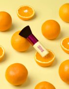 Coco & Eve Sunny Honey Deluxe Vegan Kabuki Brush štětec kabuki na tělo a obličej 1 ks
