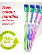 Colgate Extra Clean Medium zubní kartáčky medium 2 ks