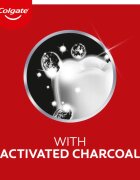 Colgate Max White Charcoal bělicí zubní pasta 75 ml