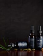 Cremo Reserve Collection Palo Santo olej na vousy pro muže 30 ml