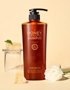 DAENG GI MEO RI Honey Therapy Professional Plus Shampoo regenerační šampon pro slabé a poškozené vlasy 500 ml