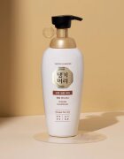 DAENG GI MEO RI Oriental Conditioner pečující kondicionér pro suché namáhané vlasy 500 ml