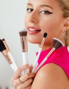 Dermacol Accessories Master Brush by PetraLovelyHair štětec na make-up a pudr D52 Rose Gold 1 ks