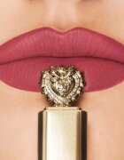 Dolce&Gabbana Flawless Everkiss Liquid Lip lehká tekutá matná rtěnka odstín GRATITUDE 200 5 ml