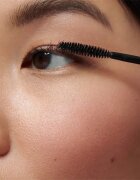 Dr. Hauschka Make-Up Defining Mascara řasenka pro objem a definici řas odstín 01 black 6 ml