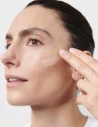 Dr. Hauschka Make-Up Foundation lehký make-up odstín 03 chestnut 30 ml