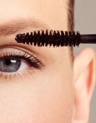 Dr. Hauschka Make-Up Long Lasting Mascara dlouhotrvající řasenka odstín 02 brown 8 ml