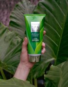 Dr Irena Eris SPA Resort Botanical Samoa čisticí tělový peeling s regeneračním účinkem 200 ml