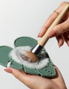 EcoTools Makeup Brush Cleansing Pad čisticí podložka na štětce 1 ks