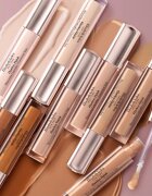 Elizabeth Arden Flawless Finish Skincaring Concealer dlouhotrvající korektor odstín 445 5.9 ml
