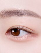 espoir Real Eye Dual Stick dlouhotrvající oční stíny v tužce s rozjasňovačem odstín 02 Peach Beam 0.5 g