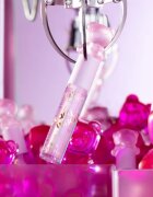 essence Beary much! olej na rty se třpytkami odstín 01 RaspBeary Kiss 2.8 ml