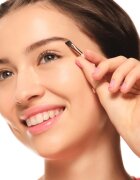 essence Brow Powder Duo set na obočí odstín 01 Light 1.8 g