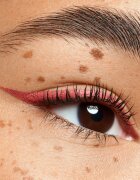 essence COLOUR it! tekuté oční linky odstín 04 Rusty Red 3 ml