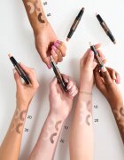 essence CONTOURING Duo Stick oboustranná konturovací tyčinka odstín 20 Light 2 g
