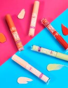 essence CORRECT & CONCEAL rozjasňující korektor proti kruhům pod očima odstín 10 Light 3 ml