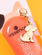 essence DOG GANG OR CAT CREW?!? DOG LOVERS tónovací balzám na rty s peptidy odstín 01 Best Buddy 13 ml