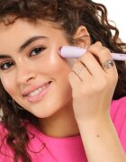 essence Double Sided Silicone Brush silikonová houbička na make-up 1 ks