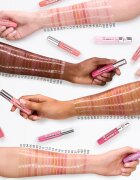 essence Extreme Shine lesk na rty pro větší objem odstín 21 Pretty in Pink 5 ml