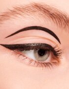 essence Eyeliner Pen voděodolná oční linka odstín 01 Black 1 ml
