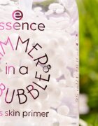 essence GLIMMER IN A BUBBLE tekutá podkladová báze pro zářivý vzhled pleti odstín 01 Bubble Glaze 35 ml