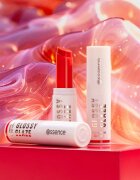 essence Glossy Glaze rtěnka s vysokým leskem odstín 04 Red-dy For The Day 1.9 g