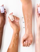 essence GLOWcerin balzám na rty s glycerinem odstín Glow Me Maybe 12 g