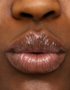 essence Hydra Kiss hydratační olej na rty odstín 07 Classy Glassy 4 ml
