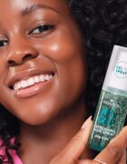 essence jelly GRIP podkladová báze a fixační sprej v jednom s osvěžujícím účinkem 50 ml