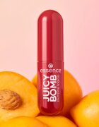 essence Juicy Bomb lesk na rty se zvětšujícím efektem odstín 05 Soft Apricot 2.6 ml