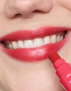 essence JUICY TINT fix na rty odstín 03 Cherry Crush 3.5 ml