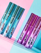 essence Lash Like a Boss řasenka pro objem délku a oddělení řas odstín Ultra Black 95 ml