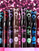 essence Lash PRINCESS EXTREME Waterproof voděodolná řasenka odstín Black 12 ml