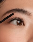 essence Lash PRINCESS Slim Brush voděodolná řasenka pro prodloužení řas 12 ml